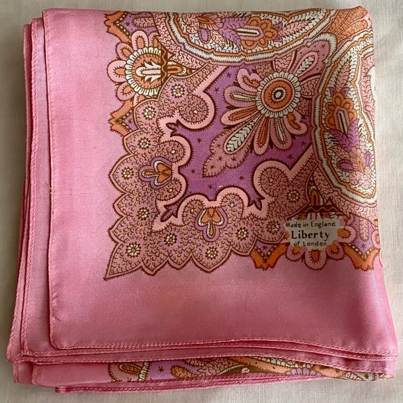 Liberty of London Vintage Silk Pink Scarf - Picture 4 of 5